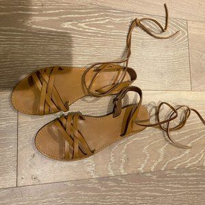 madewell gladiator sandals w/ ties - size 7.5